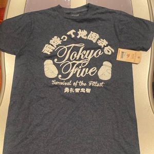 NWT Tokyo five T-shirt funky cool blue